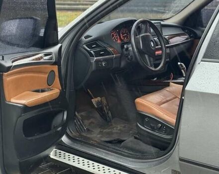 Серый БМВ 5 Серия, объемом двигателя 3 л и пробегом 280 тыс. км за 13500 $, фото 5 на Automoto.ua