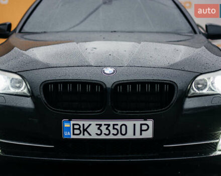 Серый БМВ 5 Серия, объемом двигателя 2 л и пробегом 300 тыс. км за 12999 $, фото 4 на Automoto.ua