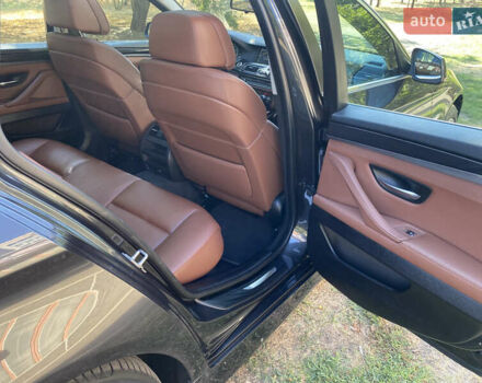 Сірий БМВ 5 Серія, об'ємом двигуна 2 л та пробігом 260 тис. км за 14400 $, фото 26 на Automoto.ua