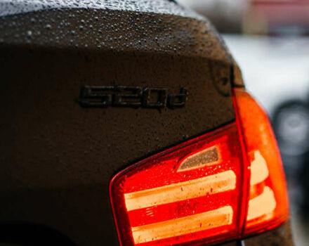 Серый БМВ 5 Серия, объемом двигателя 2 л и пробегом 300 тыс. км за 12999 $, фото 13 на Automoto.ua