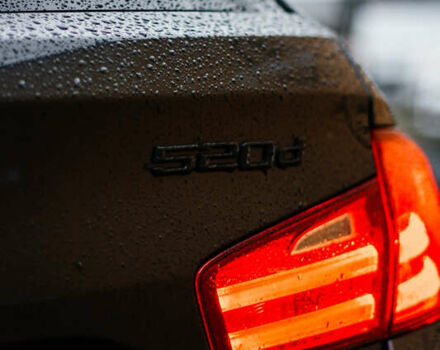 Серый БМВ 5 Серия, объемом двигателя 2 л и пробегом 300 тыс. км за 12999 $, фото 11 на Automoto.ua