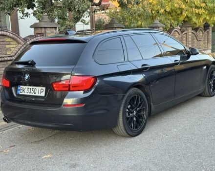 Сірий БМВ 5 Серія, об'ємом двигуна 2 л та пробігом 300 тис. км за 12000 $, фото 1 на Automoto.ua