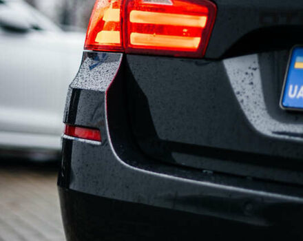 Серый БМВ 5 Серия, объемом двигателя 2 л и пробегом 300 тыс. км за 12999 $, фото 14 на Automoto.ua