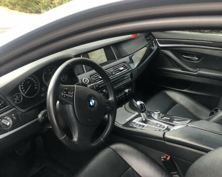 Серый БМВ 5 Серия, объемом двигателя 2 л и пробегом 295 тыс. км за 16600 $, фото 9 на Automoto.ua