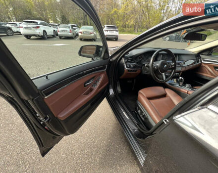 Серый БМВ 5 Серия, объемом двигателя 3 л и пробегом 218 тыс. км за 19300 $, фото 8 на Automoto.ua