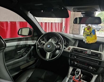 Сірий БМВ 5 Серія, об'ємом двигуна 3 л та пробігом 300 тис. км за 20500 $, фото 6 на Automoto.ua