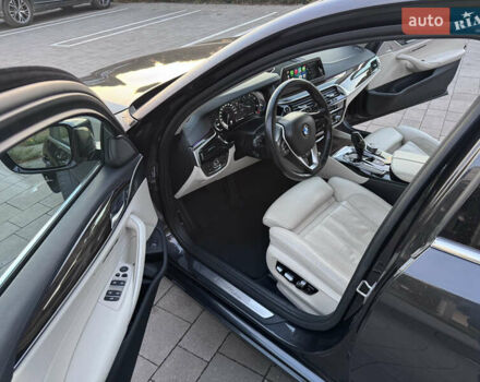 Серый БМВ 5 Серия, объемом двигателя 2 л и пробегом 246 тыс. км за 26500 $, фото 9 на Automoto.ua