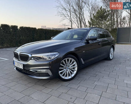 Серый БМВ 5 Серия, объемом двигателя 2 л и пробегом 246 тыс. км за 26500 $, фото 5 на Automoto.ua