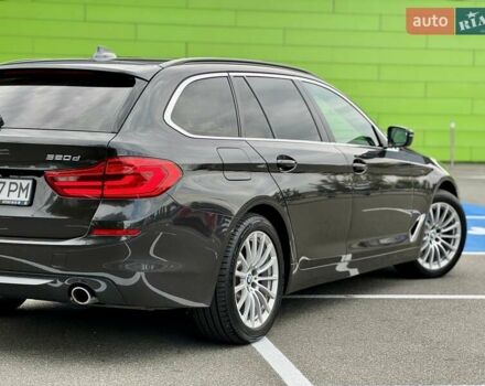 Серый БМВ 5 Серия, объемом двигателя 2 л и пробегом 200 тыс. км за 19900 $, фото 17 на Automoto.ua