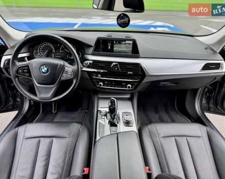 Серый БМВ 5 Серия, объемом двигателя 2 л и пробегом 200 тыс. км за 19900 $, фото 51 на Automoto.ua