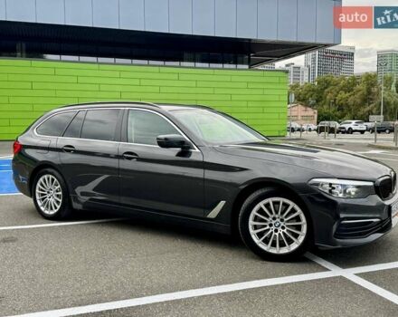 Серый БМВ 5 Серия, объемом двигателя 2 л и пробегом 200 тыс. км за 19900 $, фото 8 на Automoto.ua