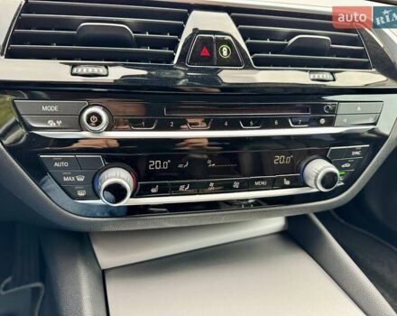 Серый БМВ 5 Серия, объемом двигателя 2 л и пробегом 200 тыс. км за 19900 $, фото 59 на Automoto.ua