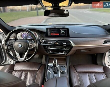 Серый БМВ 5 Серия, объемом двигателя 2 л и пробегом 223 тыс. км за 21850 $, фото 15 на Automoto.ua