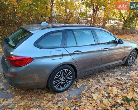 Серый БМВ 5 Серия, объемом двигателя 2 л и пробегом 153 тыс. км за 25300 $, фото 6 на Automoto.ua