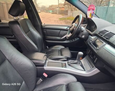 Серый БМВ 5 Серия, объемом двигателя 3 л и пробегом 375 тыс. км за 12800 $, фото 6 на Automoto.ua