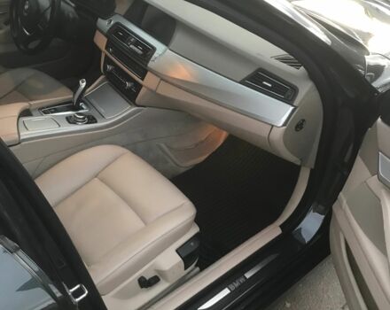 Серый БМВ 5 Серия, объемом двигателя 2 л и пробегом 176 тыс. км за 16500 $, фото 3 на Automoto.ua