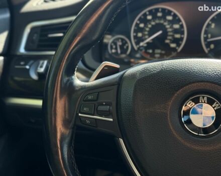 Серый БМВ 5 Серия, объемом двигателя 3 л и пробегом 113 тыс. км за 22990 $, фото 33 на Automoto.ua