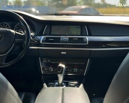 Серый БМВ 5 Серия, объемом двигателя 3 л и пробегом 113 тыс. км за 22990 $, фото 47 на Automoto.ua