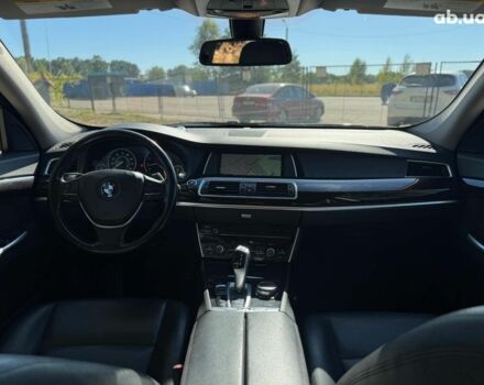 Серый БМВ 5 Серия, объемом двигателя 3 л и пробегом 113 тыс. км за 22990 $, фото 44 на Automoto.ua