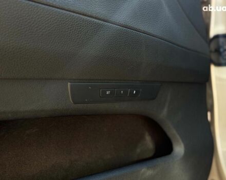 Серый БМВ 5 Серия, объемом двигателя 3 л и пробегом 113 тыс. км за 22990 $, фото 21 на Automoto.ua