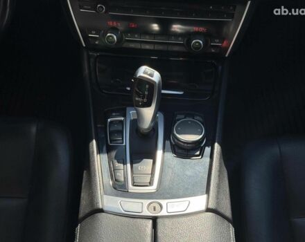 Серый БМВ 5 Серия, объемом двигателя 3 л и пробегом 113 тыс. км за 22990 $, фото 48 на Automoto.ua