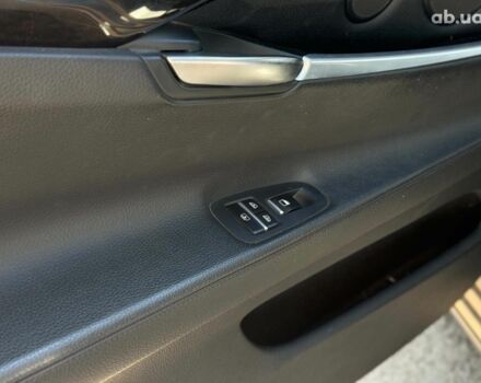 Серый БМВ 5 Серия, объемом двигателя 3 л и пробегом 113 тыс. км за 22990 $, фото 41 на Automoto.ua