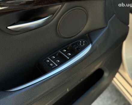 Серый БМВ 5 Серия, объемом двигателя 3 л и пробегом 113 тыс. км за 22990 $, фото 20 на Automoto.ua