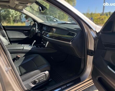 Серый БМВ 5 Серия, объемом двигателя 3 л и пробегом 113 тыс. км за 22990 $, фото 50 на Automoto.ua