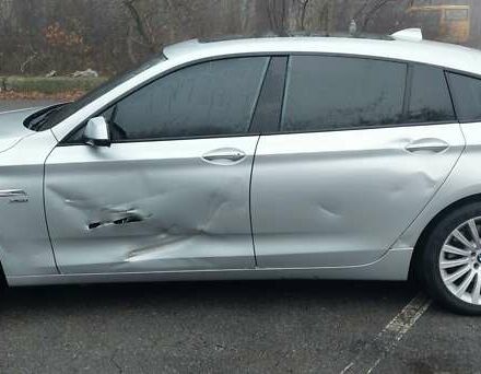 Серый БМВ 5 Серия, объемом двигателя 3 л и пробегом 133 тыс. км за 9200 $, фото 5 на Automoto.ua