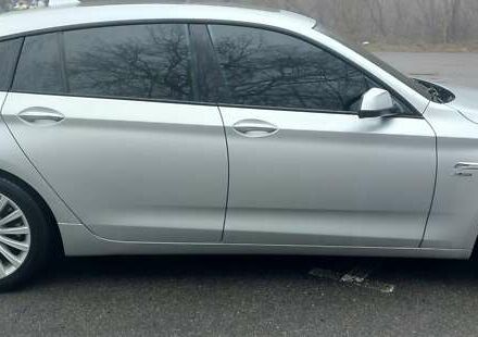 Серый БМВ 5 Серия, объемом двигателя 3 л и пробегом 133 тыс. км за 9200 $, фото 3 на Automoto.ua
