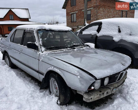Сірий БМВ 5 Серія, об'ємом двигуна 2 л та пробігом 250 тис. км за 888 $, фото 1 на Automoto.ua