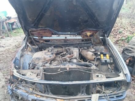 Серый БМВ 5 Серия, объемом двигателя 2 л и пробегом 200 тыс. км за 357 $, фото 1 на Automoto.ua