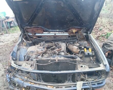 Сірий БМВ 5 Серія, об'ємом двигуна 2 л та пробігом 200 тис. км за 357 $, фото 1 на Automoto.ua