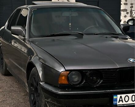 Серый БМВ 5 Серия, объемом двигателя 2.5 л и пробегом 400 тыс. км за 1650 $, фото 1 на Automoto.ua