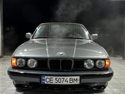 Серый БМВ 5 Серия, объемом двигателя 2.5 л и пробегом 299 тыс. км за 2499 $, фото 1 на Automoto.ua