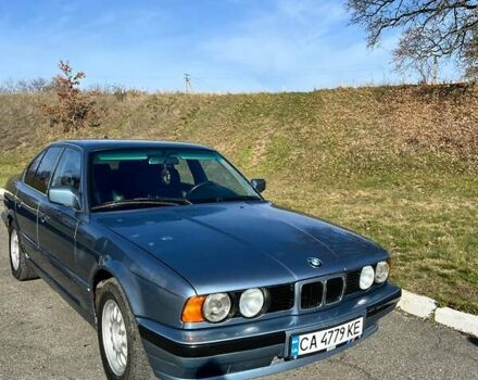 Серый БМВ 5 Серия, объемом двигателя 2 л и пробегом 450 тыс. км за 3800 $, фото 1 на Automoto.ua