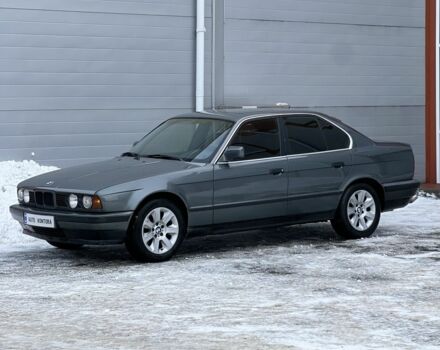 Серый БМВ 5 Серия, объемом двигателя 2.5 л и пробегом 250 тыс. км за 2500 $, фото 1 на Automoto.ua