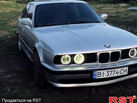 БМВ 5 Серия 1988 в Новоукраинке на Automoto.ua Серый БМВ 5 Серия, объемом двигателя 2.5 л и пробегом 0 тыс. км за 1850 $, фото 1 на Automoto.ua