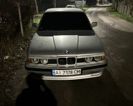 Серый БМВ 5 Серия, объемом двигателя 2 л и пробегом 222 тыс. км за 1900 $, фото 1 на Automoto.ua