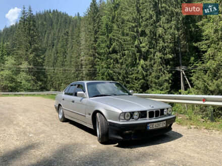 БМВ 5 Серия 1989 в Яремче на Automoto.ua Серый БМВ 5 Серия, объемом двигателя 2 л и пробегом 200 тыс. км за 1750 $, фото 1 на Automoto.ua