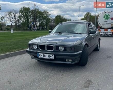 Серый БМВ 5 Серия, объемом двигателя 2.5 л и пробегом 530 тыс. км за 3700 $, фото 1 на Automoto.ua
