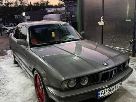 Серый БМВ 5 Серия, объемом двигателя 2.5 л и пробегом 1 тыс. км за 2200 $, фото 1 на Automoto.ua