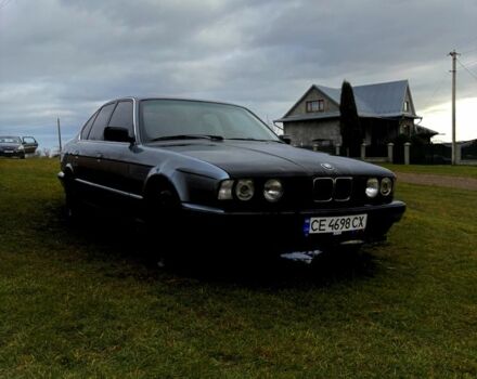 Серый БМВ 5 Серия, объемом двигателя 2.4 л и пробегом 248 тыс. км за 5000 $, фото 1 на Automoto.ua