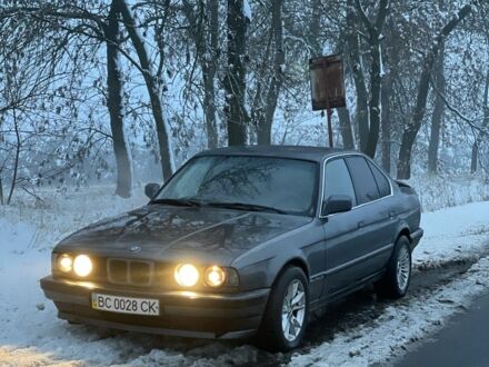 Серый БМВ 5 Серия, объемом двигателя 2.5 л и пробегом 3 тыс. км за 2500 $, фото 1 на Automoto.ua