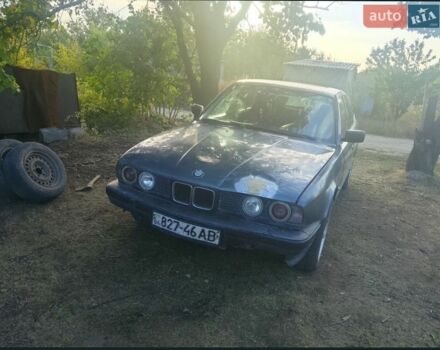 Серый БМВ 5 Серия, объемом двигателя 2.5 л и пробегом 300 тыс. км за 1600 $, фото 1 на Automoto.ua