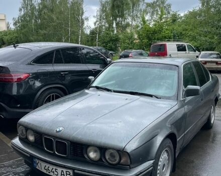 Серый БМВ 5 Серия, объемом двигателя 2.5 л и пробегом 150 тыс. км за 1450 $, фото 1 на Automoto.ua