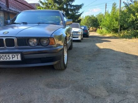 Сірий БМВ 5 Серія, об'ємом двигуна 2 л та пробігом 278 тис. км за 2300 $, фото 1 на Automoto.ua