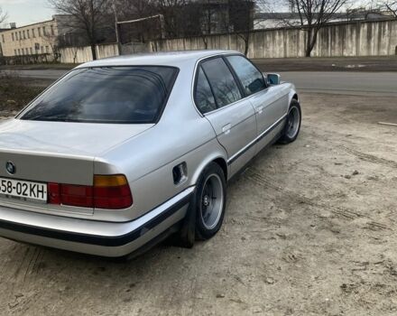 Сірий БМВ 5 Серія, об'ємом двигуна 2 л та пробігом 350 тис. км за 3400 $, фото 1 на Automoto.ua