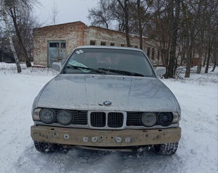 Серый БМВ 5 Серия, объемом двигателя 1.8 л и пробегом 400 тыс. км за 1200 $, фото 1 на Automoto.ua