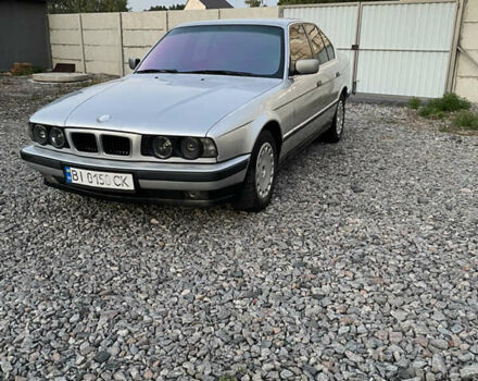 Сірий БМВ 5 Серія, об'ємом двигуна 2.5 л та пробігом 397 тис. км за 2800 $, фото 1 на Automoto.ua